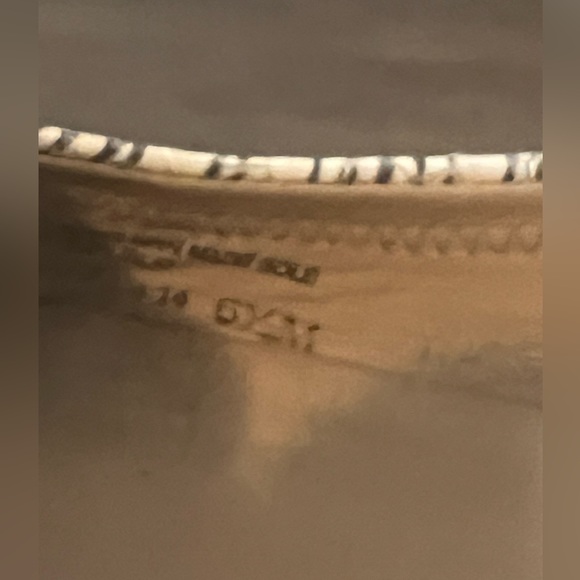 Tory Burch Flat - Picture 3 of 6